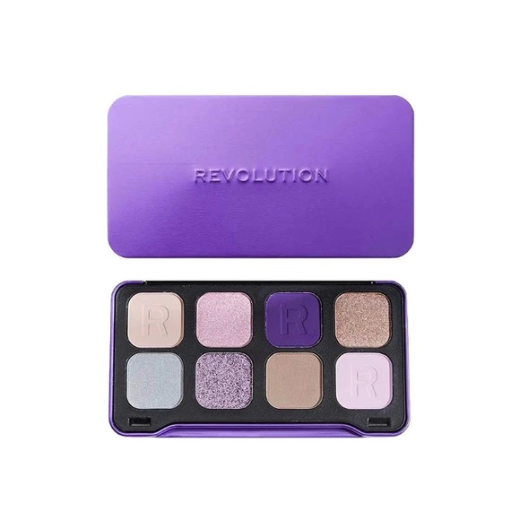 🚨 3/$25 🚨 Revolution mesmerized Eyeshadow Palette - 8 shades - Picture 4 of 6